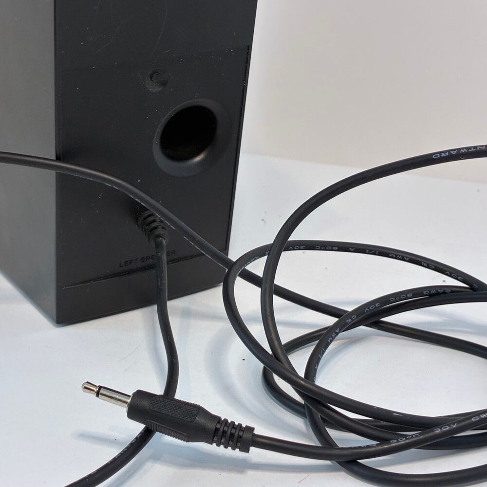 BOSE Companion 2 Multimedia Computer Speaker Left Replacement Silver Tested - Picture 4 of 4